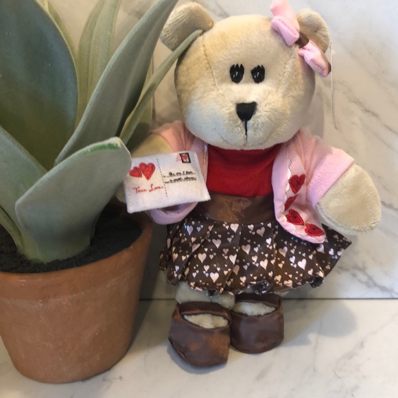 STARBUCKS 2011 BEAR Plush Girl Valentines Heart BEARISTA Valentines Holiday Bear - Picture 1 of 10